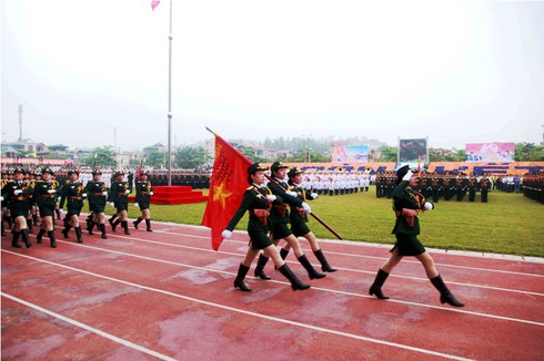 Diễu binh, diễu hành kỷ niệm 60 năm chiến thắng Điện Biên Phủ - ảnh 24