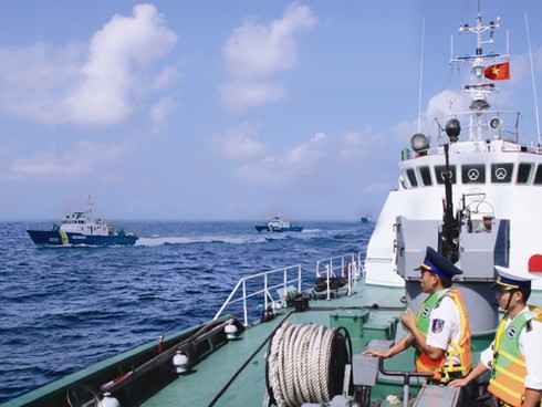 Tư lệnh Cảnh sát biển: Cương quyết ngăn việc đặt trái phép giàn khoan - ảnh 1