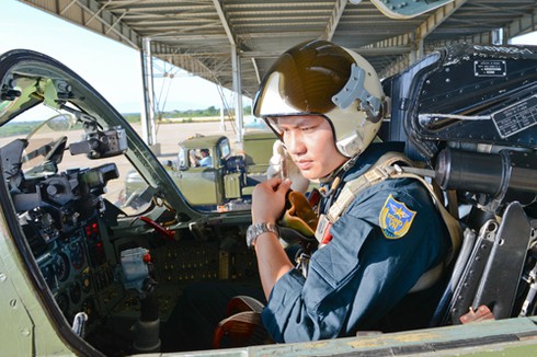 Toàn cảnh Tiêm kích bom SU22-M4 vào mùa bay huấn luyện - ảnh 5