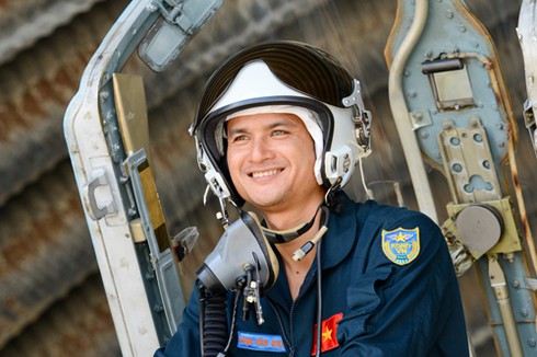 Toàn cảnh Tiêm kích bom SU22-M4 vào mùa bay huấn luyện - ảnh 16