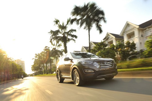 Santa Fe bản đặc biệt 2014 máy dầu và máy xăng ra mắt tại VN - ảnh 2