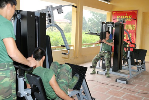 Xem bộ đội Hà Nội tập thể thao trên thiết bị hiện đại - ảnh 7