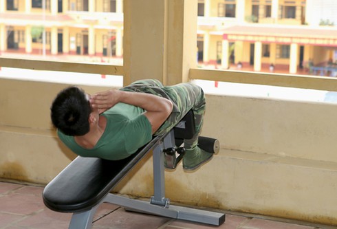 Xem bộ đội Hà Nội tập thể thao trên thiết bị hiện đại - ảnh 8