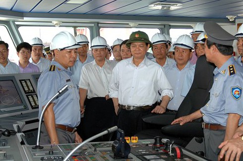 Thủ tướng thị sát tàu Kiểm ngư 781 lớn nhất VN vừa hoàn thành - ảnh 2