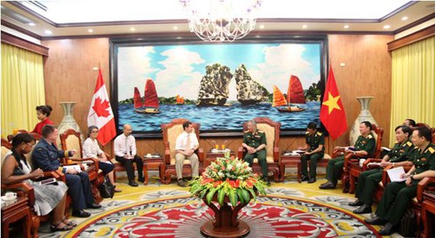 Đại biểu Bộ Quốc phòng Canada ủng hộ Việt Nam bảo vệ chủ quyền - ảnh 4