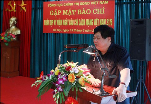 Tổng Cục Chính trị QĐND Việt Nam gặp mặt báo chí - ảnh 4