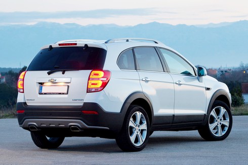 Cận cảnh Chevrolet Captiva 2014 giá 939 triệu tại Việt Nam - ảnh 1
