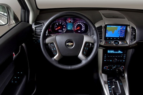 Cận cảnh Chevrolet Captiva 2014 giá 939 triệu tại Việt Nam - ảnh 3