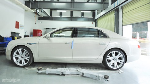 Đẹp như Bentlely Continental Flying Spur sắp ra mắt tại Hà Nội - ảnh 2