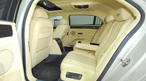 Đẹp như Bentlely Continental Flying Spur sắp ra mắt tại Hà Nội - ảnh 10