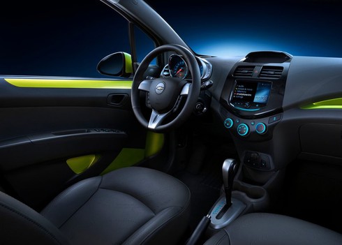 10 mẫu xe trang bị công nghệ