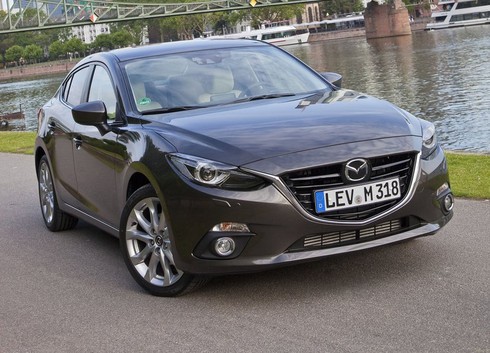 10 mẫu xe trang bị công nghệ