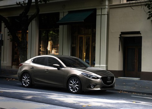 10 mẫu xe trang bị công nghệ