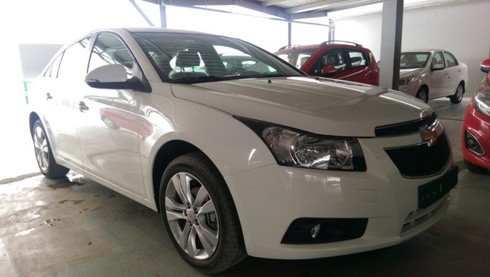 Chevorlet Cruze 2014 vào cuộc đua với Toyota Altis - ảnh 5