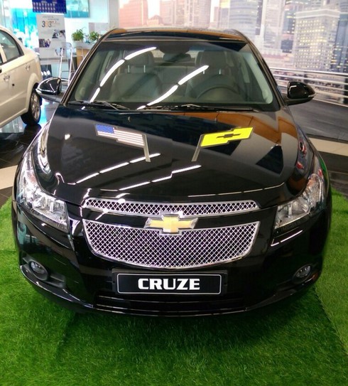 Chevorlet Cruze 2014 vào cuộc đua với Toyota Altis - ảnh 2