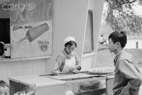 Những khung hình thật hiếm còn lại của Hà Nội thời bao cấp - ảnh 10