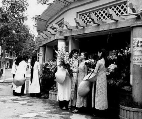 Những khung hình thật hiếm còn lại của Hà Nội thời bao cấp - ảnh 2