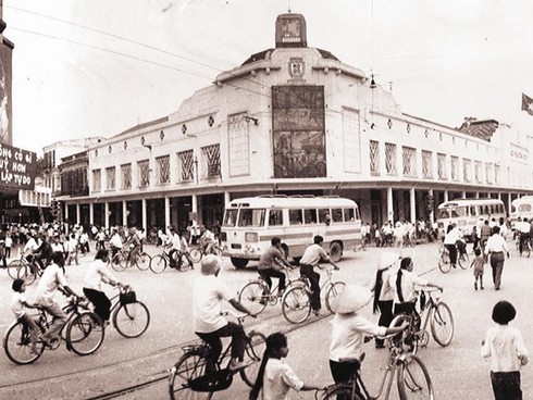 Những khung hình thật hiếm còn lại của Hà Nội thời bao cấp - ảnh 25