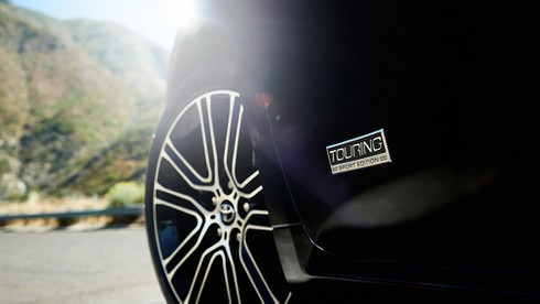 Toyota Avalon 2015 - phiên bản đặc biệt kỷ niệm 20 năm ra mắt - ảnh 2