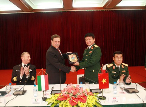 Doanh nghiệp quốc phòng Việt Nam - Italia tăng cường hợp tác - ảnh 7