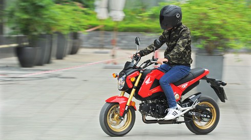4 mẫu xe côn tay “gây sốt” tại Việt Nam năm 2014 - ảnh 8