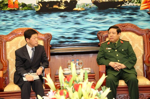 Nhật Bản tin tưởng vào sự phát triển hợp tác quốc phòng với Việt Nam - ảnh 1