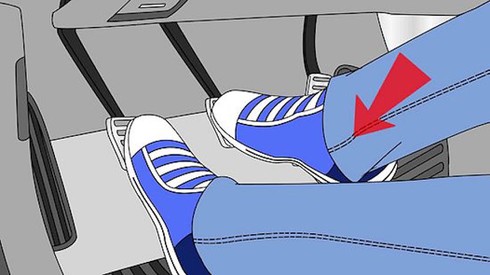 3 bước xử lý khi xe 'điên' đột ngột tăng tốc - ảnh 2