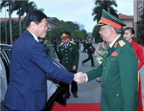 Việt Nam – Nhật Bản tiến hành đối thoại chính sách quốc phòng lần 3 - ảnh 1