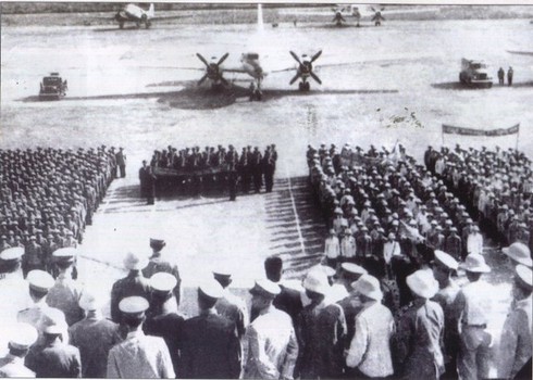 Trung đoàn Không quân đầu tiên của Việt Nam được thành lập thế nào - ảnh 1