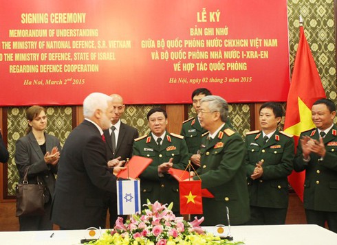 Việt Nam ký bản ghi nhớ hợp tác quốc phòng với Israel - ảnh 1