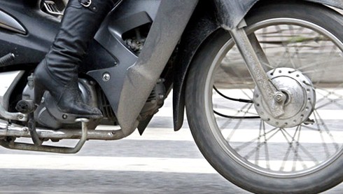 5 điều khiến chị em “cực ghét” đi xe số - ảnh 3