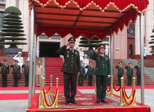 Mới nhậm chức, Tư lệnh quốc phòng Thái Lan sang chào quân đội Việt Nam - ảnh 3