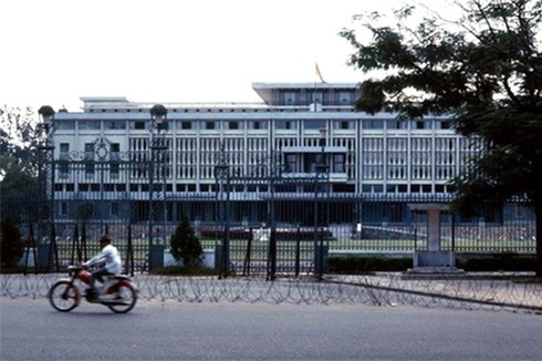 Hình ảnh xe cộ trên đường phố Sài Gòn trước 30/4/1975 - ảnh 20