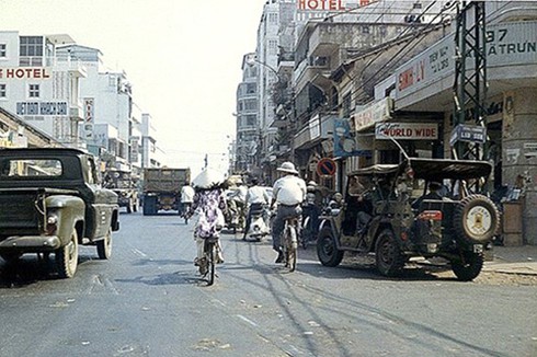 Hình ảnh xe cộ trên đường phố Sài Gòn trước 30/4/1975 - ảnh 8
