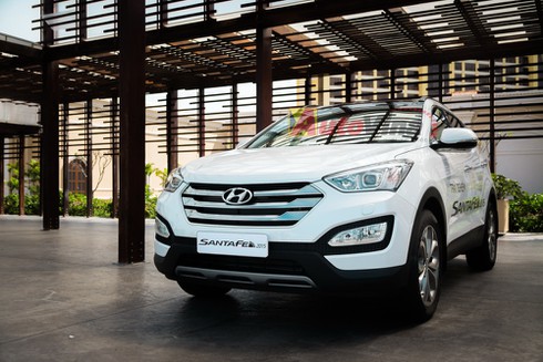 Hyundai Santa Fe tại Việt Nam có thêm bản 5 chỗ ngồi - ảnh 2