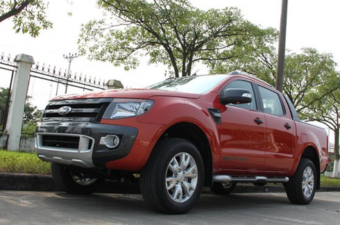 Giá xăng tăng, sử dụng ôtô máy dầu có lợi hơn - ảnh 1