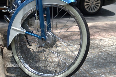 Xế cổ Sachs Goebel xăng pha nhớt khoe dáng trên phố Sài Thành - ảnh 5