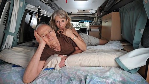 Cách ngủ an toàn trong ôtô - ảnh 1