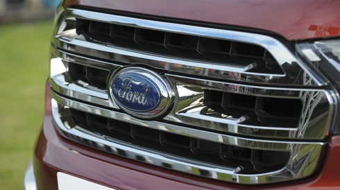 Ford Everest 2015 ra mắt tại Thái Lan giá bán từ 840 triệu đồng - ảnh 4