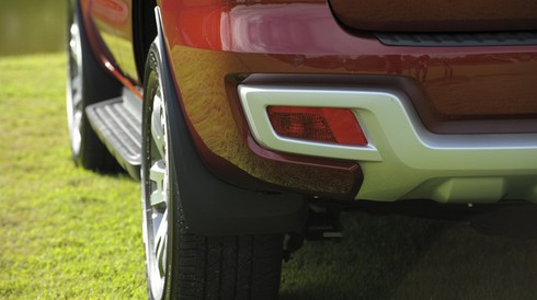 Ford Everest 2015 ra mắt tại Thái Lan giá bán từ 840 triệu đồng - ảnh 6