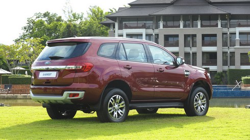 Ford Everest 2015 ra mắt tại Thái Lan giá bán từ 840 triệu đồng - ảnh 2