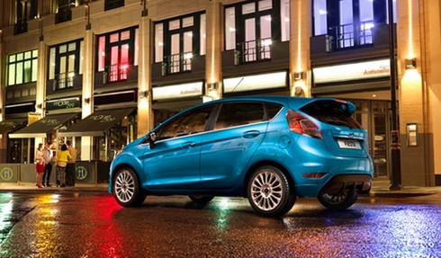 Bảng giá các loại xe Ford hiện hành tại Việt Nam - ảnh 2