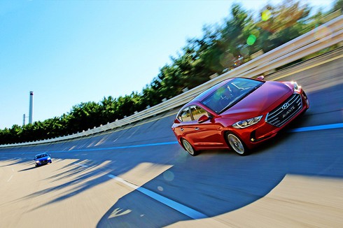 Hyundai Elantra thế hệ mới ra mắt tại Hàn Quốc - ảnh 7