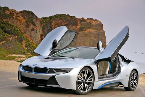Chân dung “đại gia từ thiện” tậu cặp đôi BMW i8 - ảnh 12