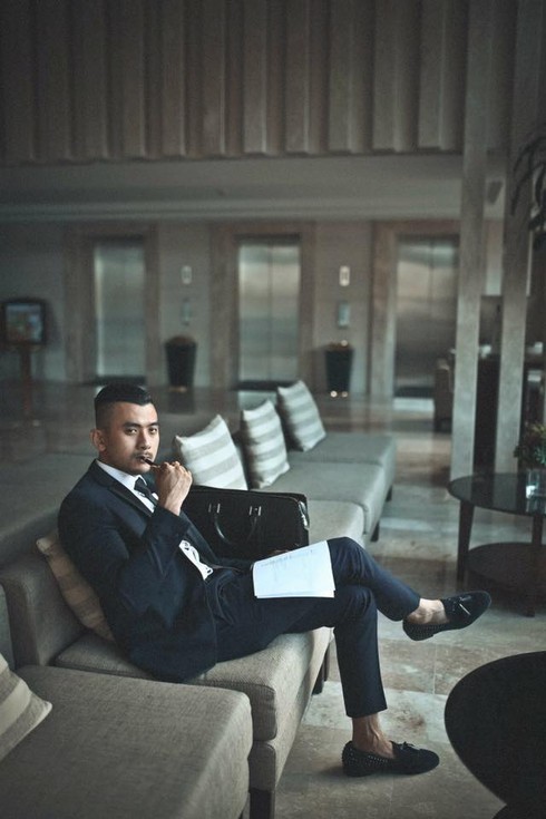 Chân dung “đại gia từ thiện” tậu cặp đôi BMW i8 - ảnh 4