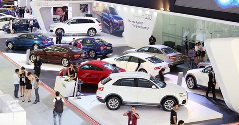 Tăng giá ô tô 30%: Chỉ là