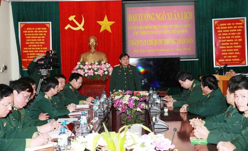 Đại tướng Ngô Xuân Lịch thăm Cục Chính sách và Tạp chí Quốc phòng toàn dân - ảnh 2