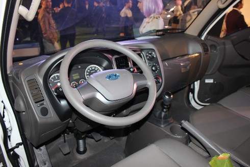 Cận cảnh xe tải nhẹ Hyundai Porter H100 chính thức giới thiệu tại Việt Nam - ảnh 9