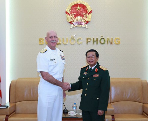 Tư lệnh Hạm đội Thái Bình Dương chia sẻ quan điểm giải quyết Biển Đông của VN - ảnh 1