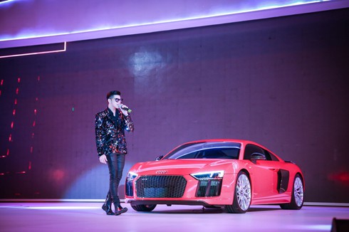 Đông Nhi và Noo Phước Thịnh 'bùng nổ' cùng xe sang Audi tại Hà Nội - ảnh 5